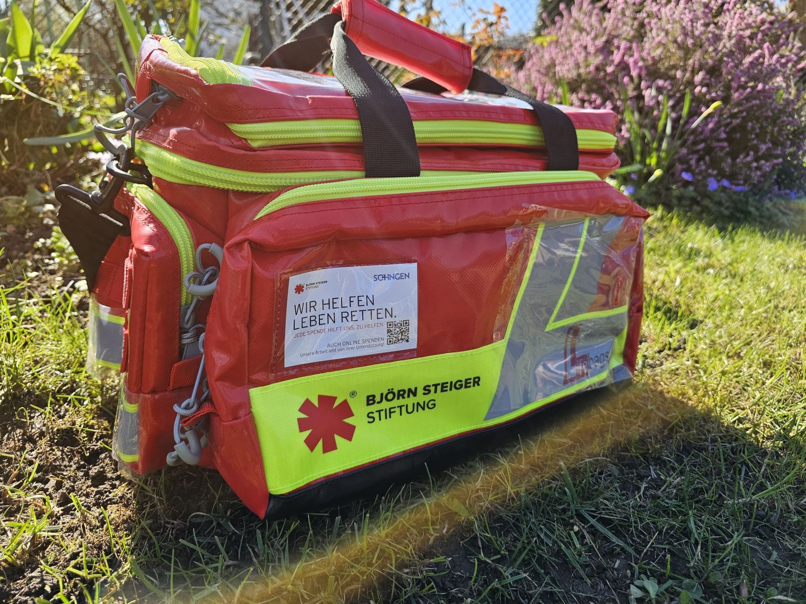 Notfalltasche der Björn Steiger Stiftung für den herzsicheren Verein SeiDuSelbst e.V.
