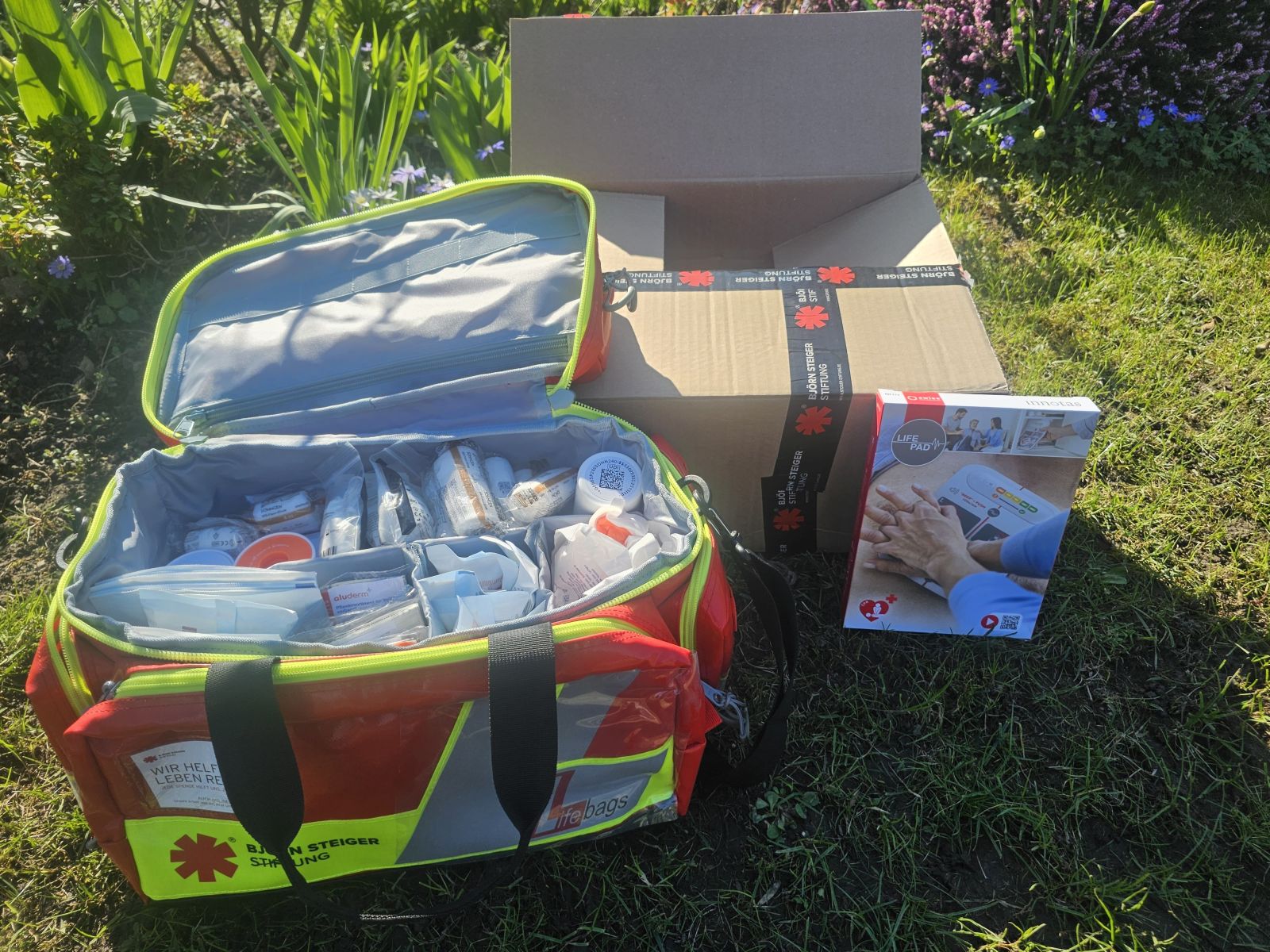 Inhalt der Erste-Hilfe-Tasche für Veranstaltungen und Awareness-Einsätze